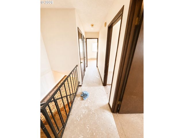 3182 Ne 16TH St, Gresham, OR 97030