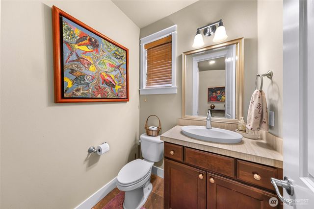 10082 240th Avenue NE, Redmond, WA 98053