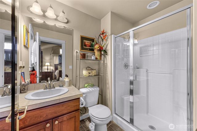 10082 240th Avenue NE, Redmond, WA 98053