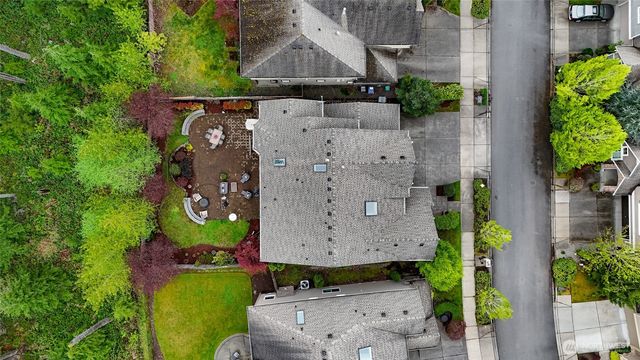 10082 240th Avenue NE, Redmond, WA 98053