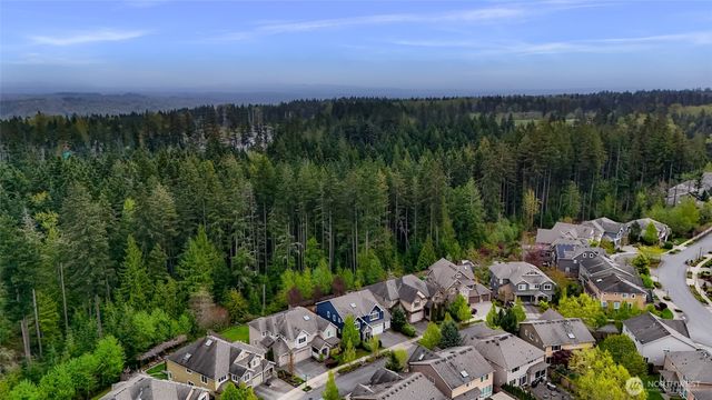 10082 240th Avenue NE, Redmond, WA 98053