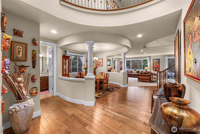 10082 240th Avenue NE, Redmond, WA 98053