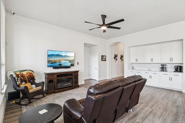 1643 HOUGHTON, Bulverde, TX 78163