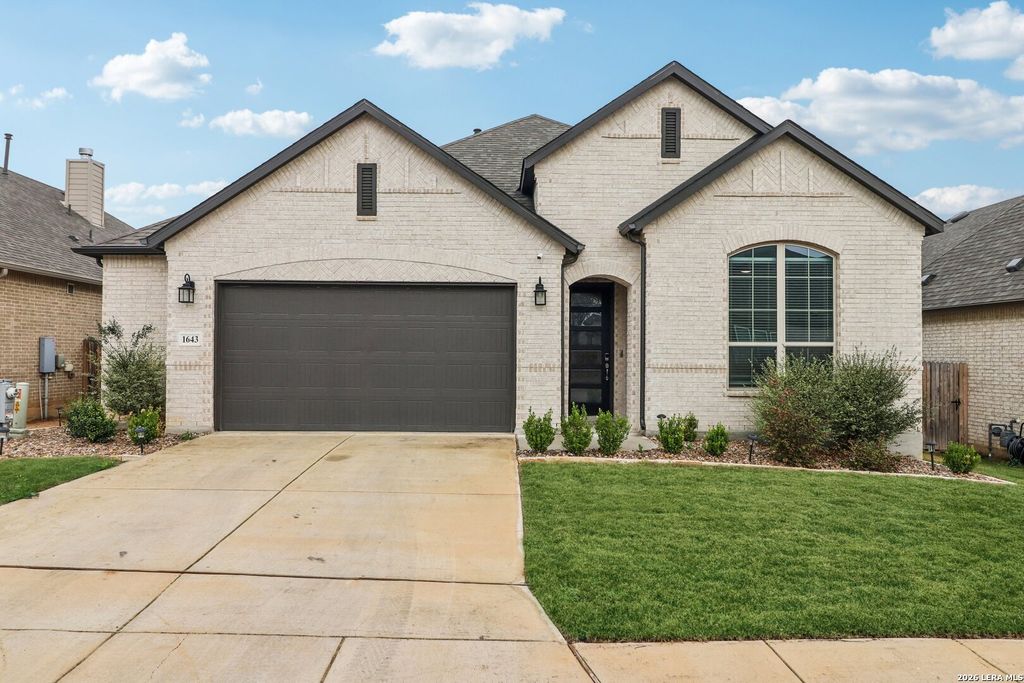 1643 HOUGHTON, Bulverde, TX 78163