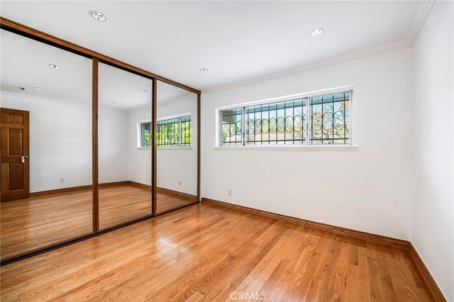 10214 Larwin Ave 7, Chatsworth, CA 91311