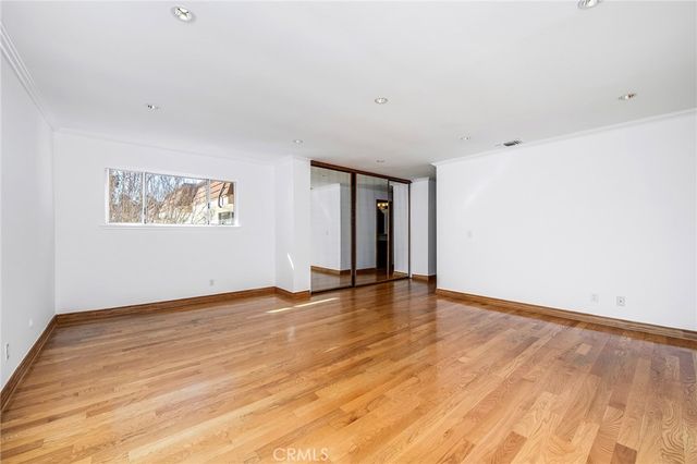 10214 Larwin Ave 7, Chatsworth, CA 91311