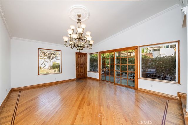 10214 Larwin Ave 7, Chatsworth, CA 91311