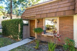 10214 Larwin Ave 7, Chatsworth, CA 91311