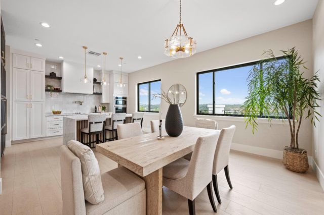 3271 Woodleigh Ln, Cameron Park, CA 95682