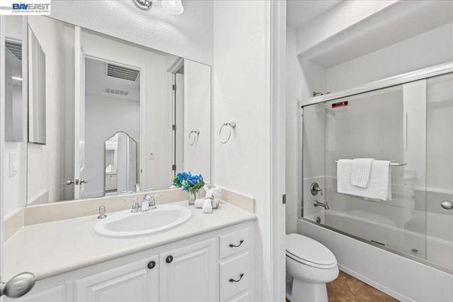 3373 Araldi Ln, Dublin, CA 94568