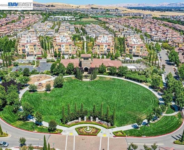 3373 Araldi Ln, Dublin, CA 94568