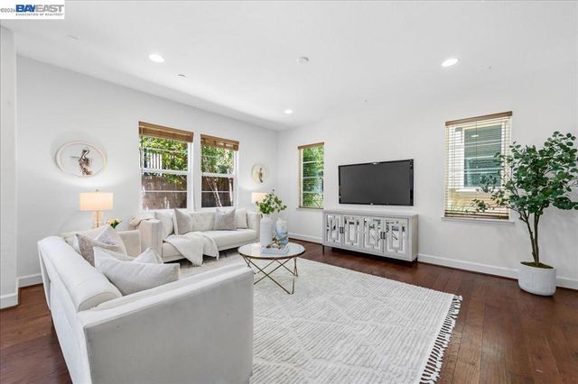 3373 Araldi Ln, Dublin, CA 94568