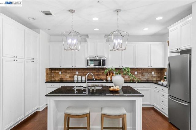 3373 Araldi Ln, Dublin, CA 94568