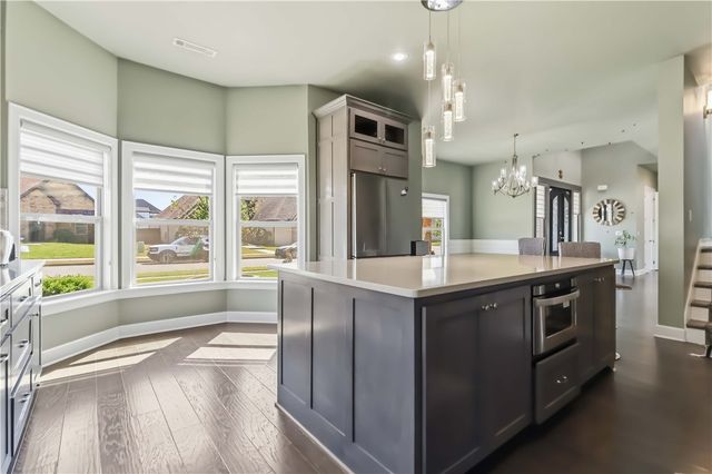 4606 SW Barton Street, Bentonville, AR 72713