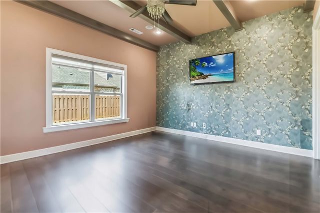4606 SW Barton Street, Bentonville, AR 72713