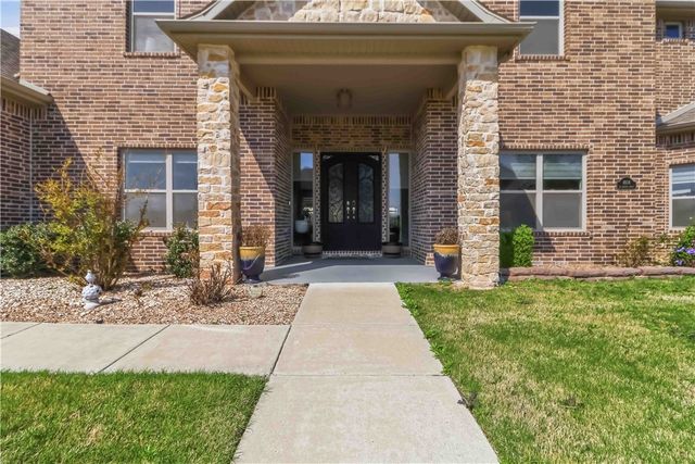 4606 SW Barton Street, Bentonville, AR 72713