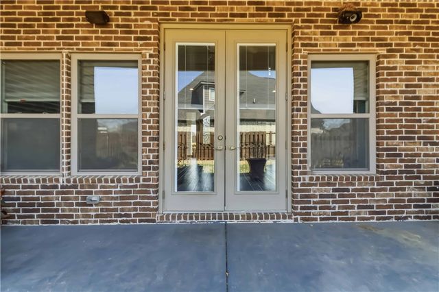 4606 SW Barton Street, Bentonville, AR 72713