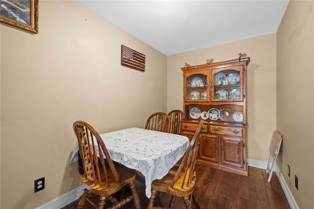 20628 Hillcrest Drive, Springdale, AR 72764