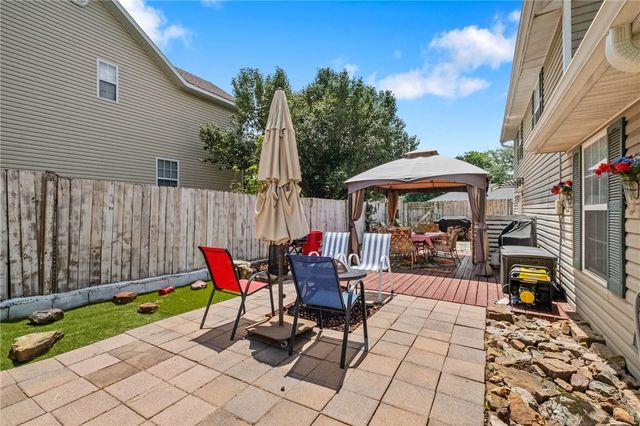 20628 Hillcrest Drive, Springdale, AR 72764