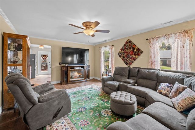 20628 Hillcrest Drive, Springdale, AR 72764