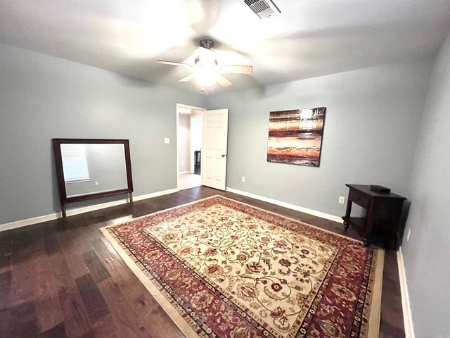 1402 Roes Rdg, Heber Springs, AR 72543