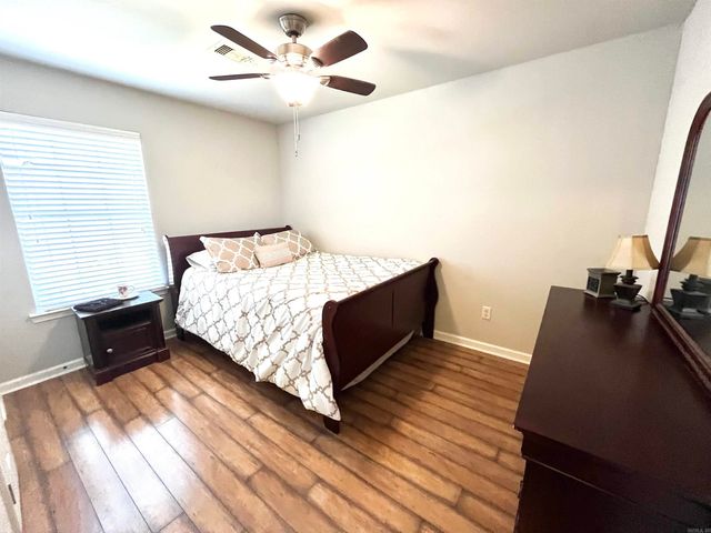 1402 Roes Rdg, Heber Springs, AR 72543