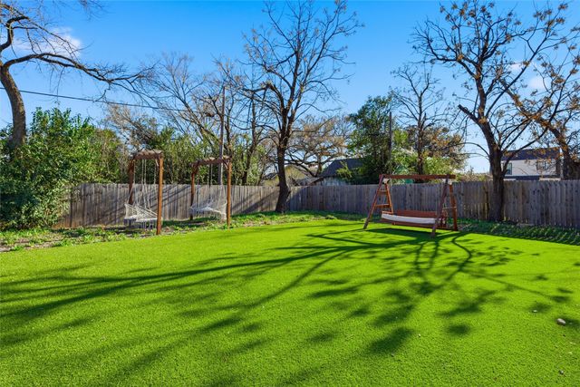 2108 Fort Avenue, Waco, TX 76707