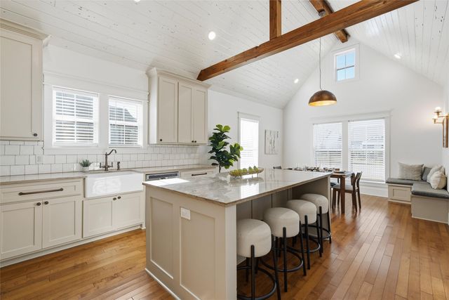 2108 Fort Avenue, Waco, TX 76707