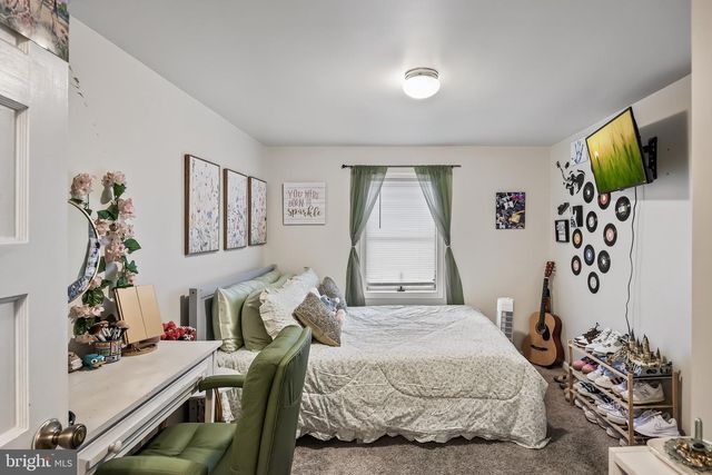 2276 WINSLOW RD, Williamstown, NJ 08094