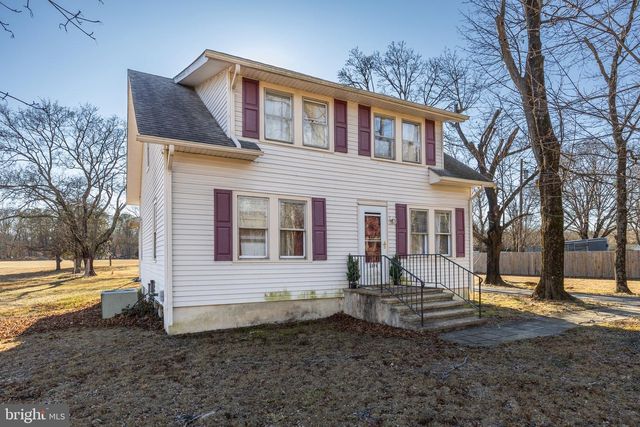 2276 WINSLOW RD, Williamstown, NJ 08094