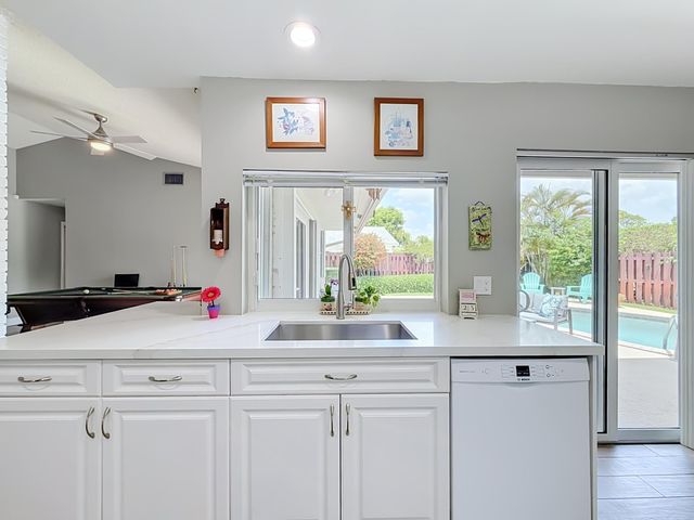 16751 Redwood Way, Weston, FL 33326