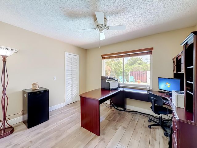 16751 Redwood Way, Weston, FL 33326