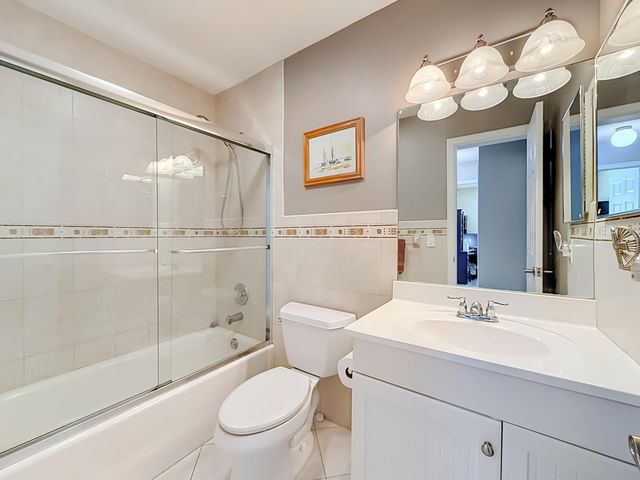 16751 Redwood Way, Weston, FL 33326