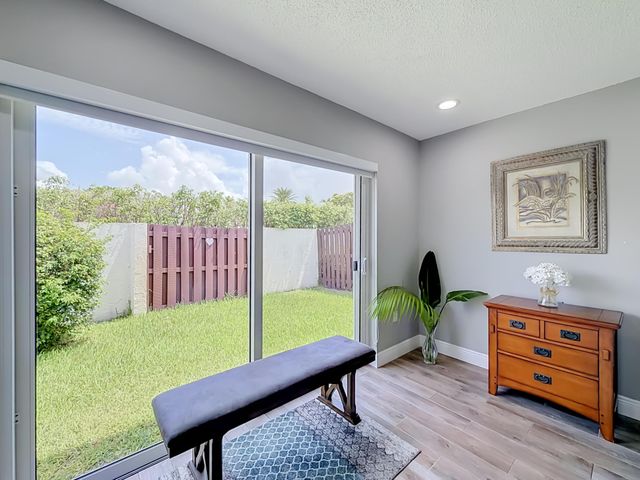 16751 Redwood Way, Weston, FL 33326