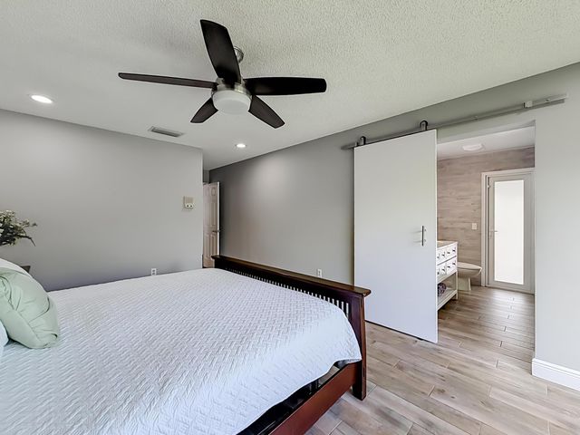 16751 Redwood Way, Weston, FL 33326