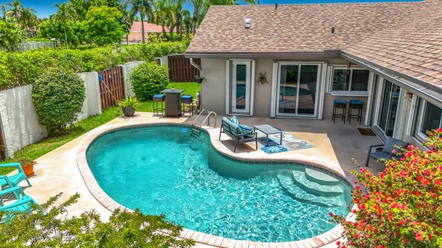 16751 Redwood Way, Weston, FL 33326
