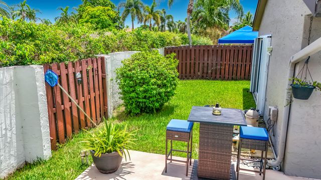16751 Redwood Way, Weston, FL 33326