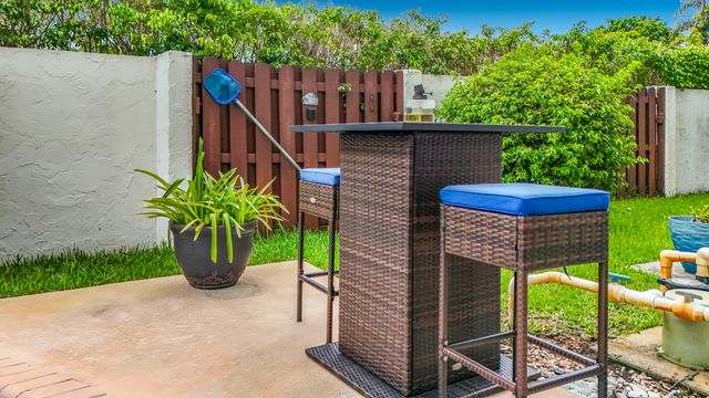 16751 Redwood Way, Weston, FL 33326
