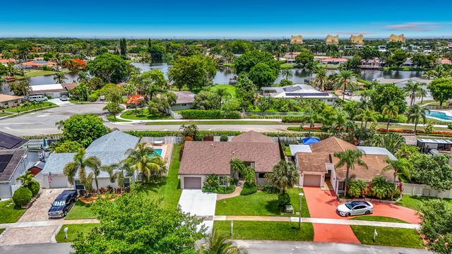 16751 Redwood Way, Weston, FL 33326