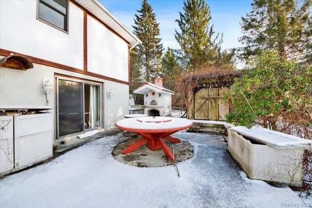 747 Milltown Road, Brewster, NY 10509