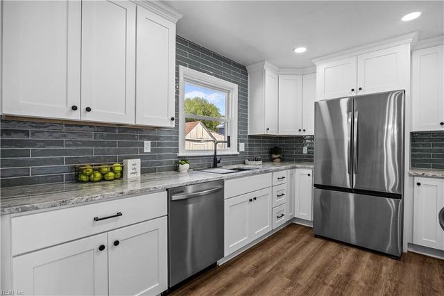 1513 Sagewood DR, Virginia Beach, VA 23455