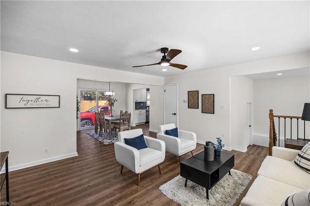 1513 Sagewood DR, Virginia Beach, VA 23455