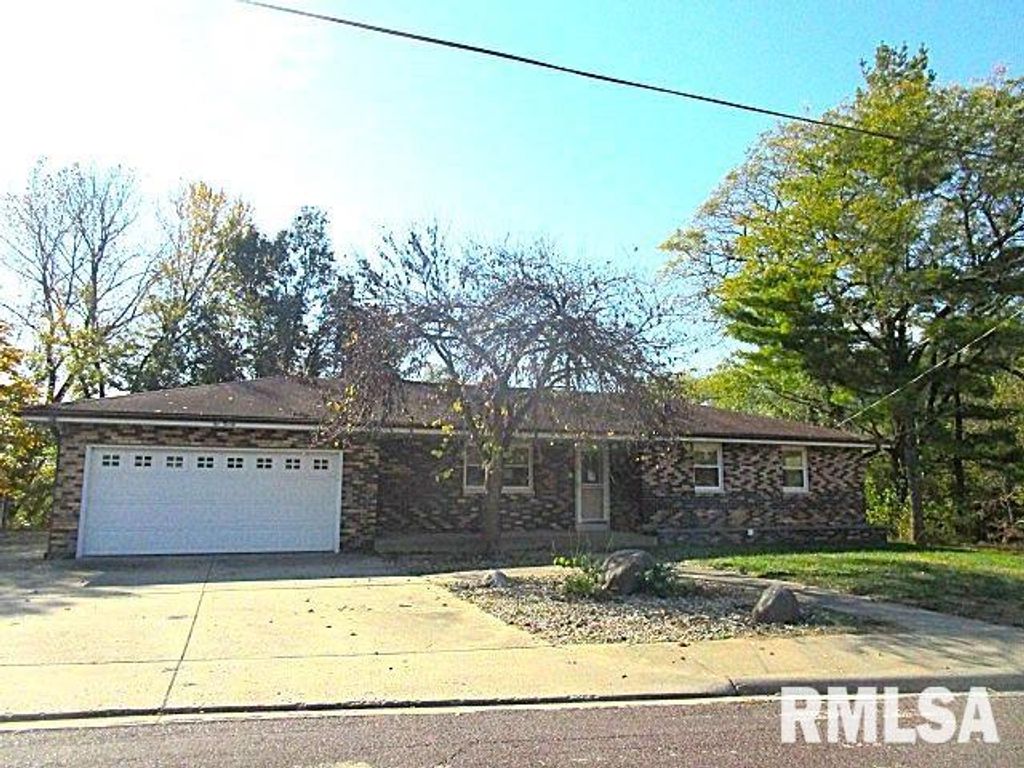 120 DONALD Court, East Peoria, IL 61611