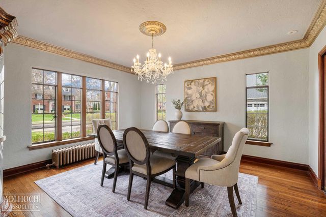 1006 Kensington Avenue, Grosse Pointe Park, MI 48230