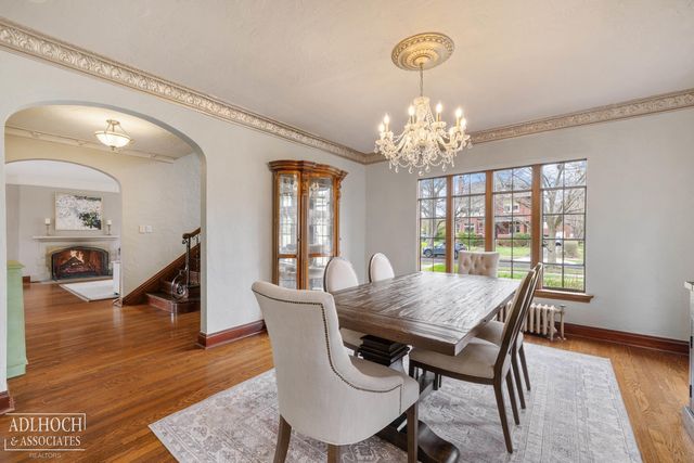 1006 Kensington Avenue, Grosse Pointe Park, MI 48230