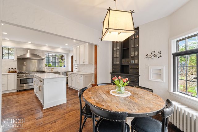 1006 Kensington Avenue, Grosse Pointe Park, MI 48230
