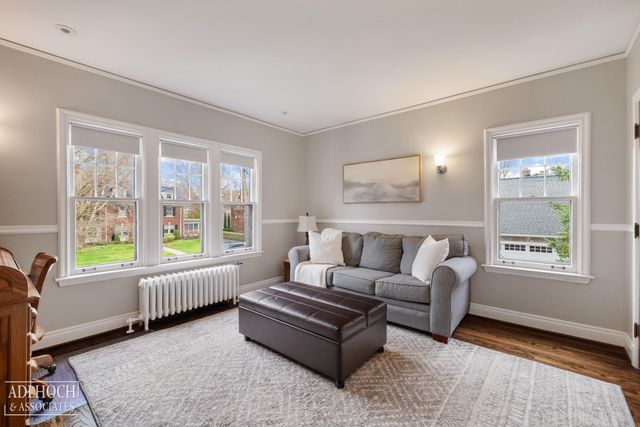 1006 Kensington Avenue, Grosse Pointe Park, MI 48230