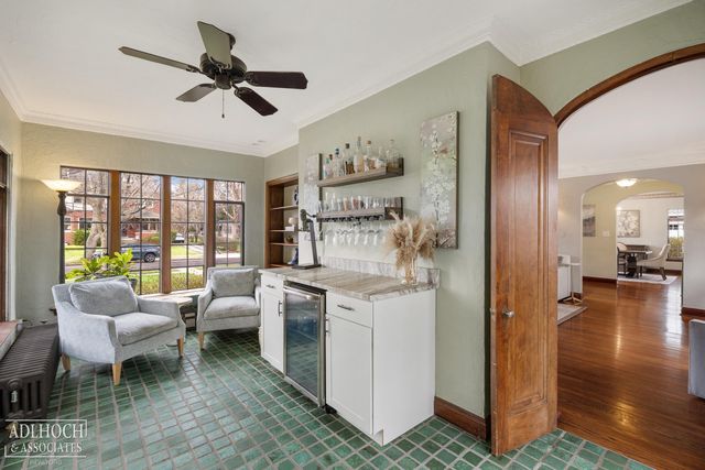 1006 Kensington Avenue, Grosse Pointe Park, MI 48230