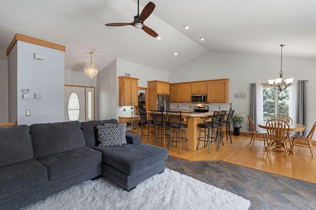 3932 162nd Lane NE, Ham Lake, MN 55304