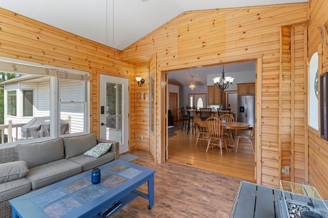 3932 162nd Lane NE, Ham Lake, MN 55304